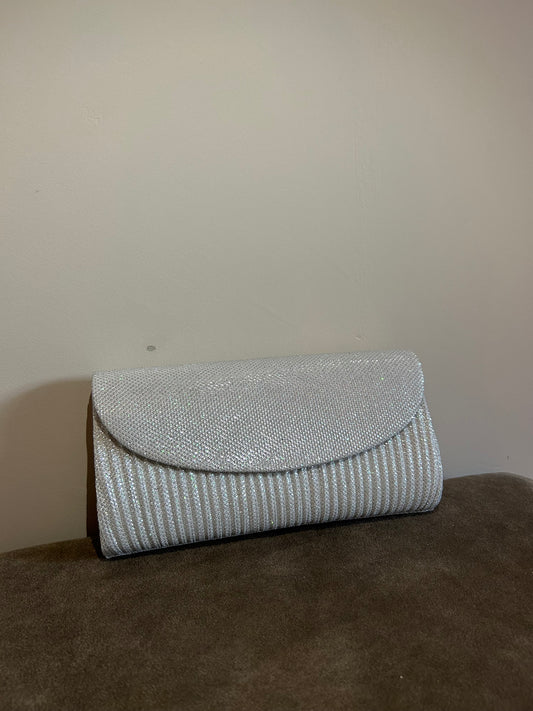 Clutch White Silver